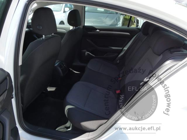 8 - Volkswagen Passat 2.0 TDI EVO Essence DSG 2021r. WX0107E UWAGA!! Pojazd znajduje się w firmie AUTO MOTO CENTRUM sp. z o.o. ul. Ostrowska 328 (przy Trasie Katowickiej) 61-312 Poznań