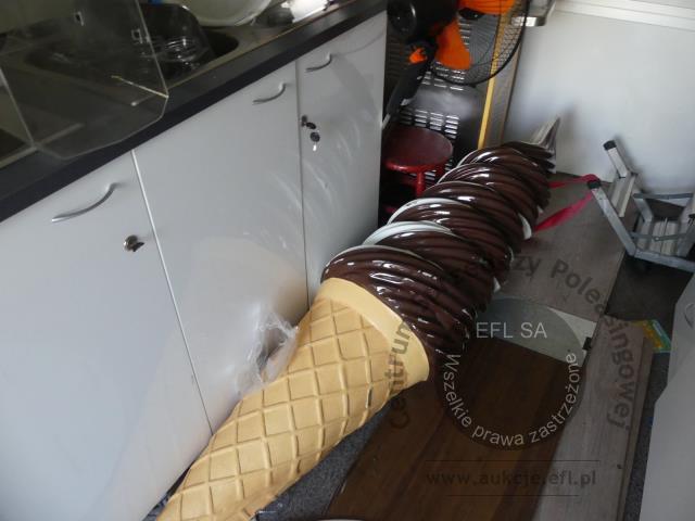 14 - Przyczepa gastronomiczna NIEWIADÓW B3500  2019r.