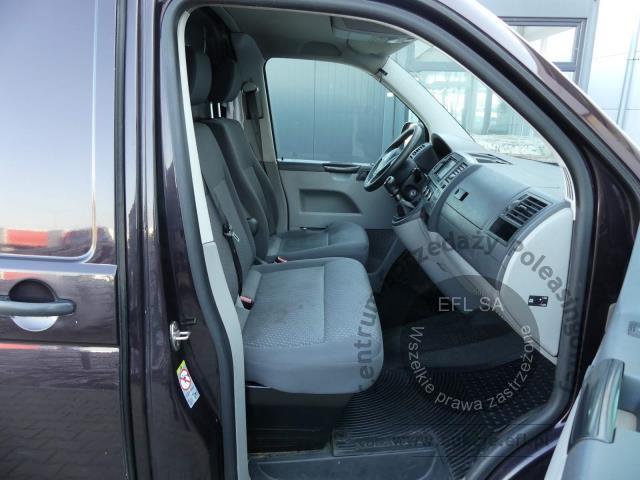 6 - VOLKSWAGEN TRANSPORTER 2.0 TDI FURGON  2015r.