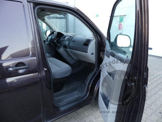 7 - VOLKSWAGEN TRANSPORTER 2.0 TDI FURGON  2015r.