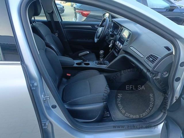 10 - Renault Megane 1.3 TCe FAP Zen 2021r. DW3RM45 Magnice