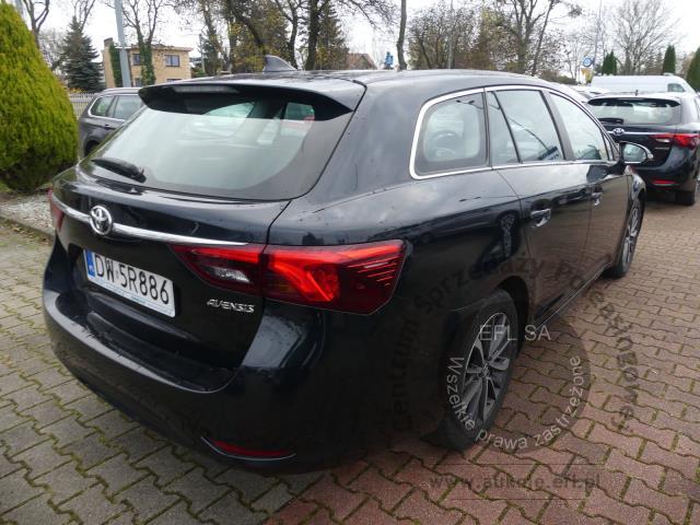 3 - Toyota Avensis 2.0 D-4D Premium 2017r. DW5R886 UWAGA!! Pojazd znajduje się w firmie AUTO MOTO CENTRUM sp. z o.o. ul. Ostrowska 328 (przy Trasie Katowickiej) 61-312 Poznań