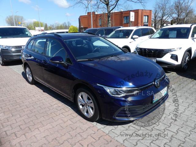 2 - Volkswagen Golf VIII 2.0 TDI Life Kombi 2023r. PY29004 AUTO MOTO CENTRUM Sp. z o.o. Poznań 61-312, ul. Ostrowska  328