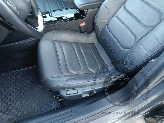 14 - CITROEN C4 X 1.2 PT 130 EAT8 SHINE 2023r.