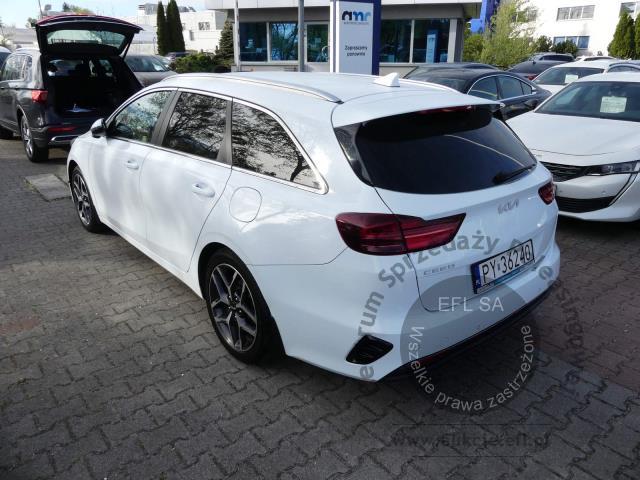 4 - Kia Ceed 1.5 T-GDI Business Line 2023r. PY36240 AUTO MOTO CENTRUM Sp. z o.o. Poznań 61-312, ul. Ostrowska  328