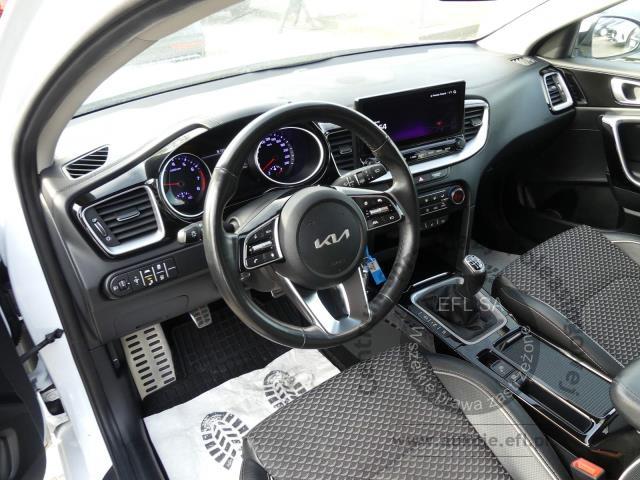 5 - Kia Ceed 1.5 T-GDI Business Line 2023r. PY36240 AUTO MOTO CENTRUM Sp. z o.o. Poznań 61-312, ul. Ostrowska  328