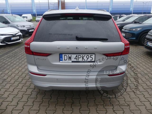 6 - Volvo XC60 B4 B Momentum Pro Automat 2021r. DW4PK95 Magnice