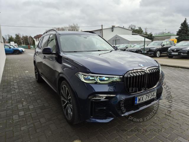 2 - BMW X7 M50i sport-aut 2020r. WX7934C Magnice