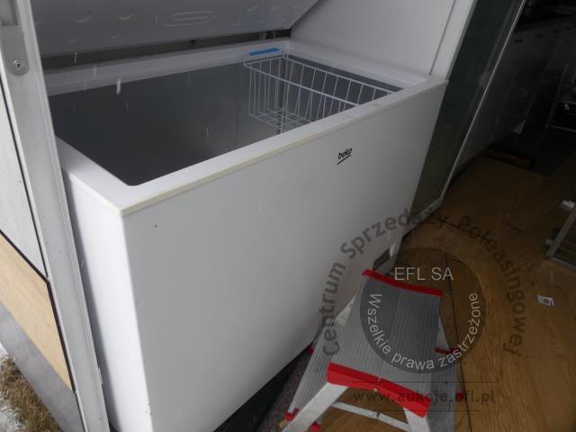 8 - Przyczepa gastronomiczna "KEBAB"  NIEWIADÓW  2023r.