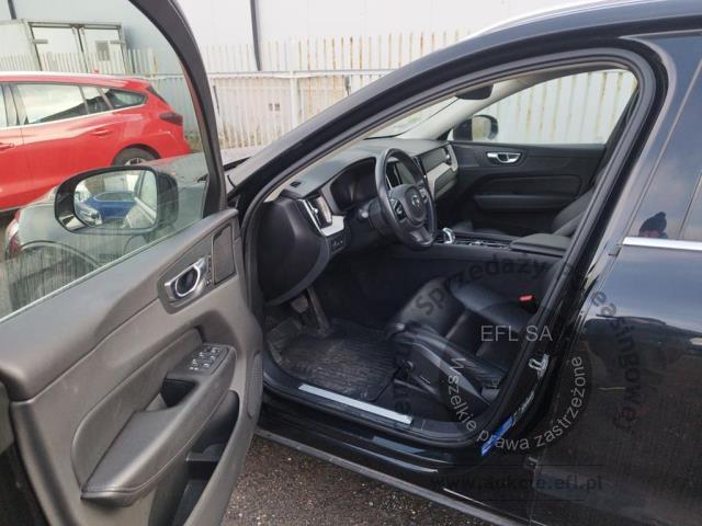 7 - Volvo  XC60 T8 AWD Plug-In Hybrid 2019r. DW2CV89  Pojazd znajduje się w firmie ARCTOS GROUP sp. z o.o. Al. Krakowska 7, 02-183 Warszawa