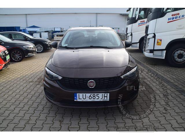 2 - FIAT TIPO 1.4 95KM 2018r.