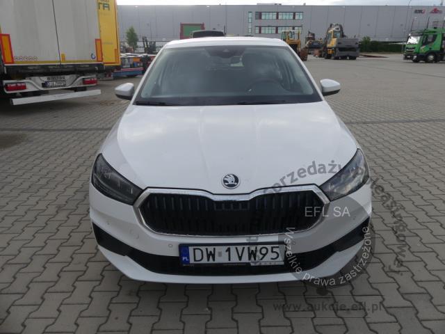 5 - Skoda Fabia 1.0 Ambition Hatchback 2023r.