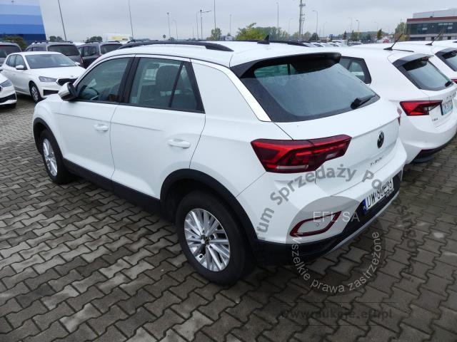 2 - Volkswagen T-ROC 1.5 TSI Life 2023r. DW8UE36 Pojazd znajduje się w firmie MDM AUTO sp. z o.o. ul. Zawodników 1, 80-729 Gdańsk