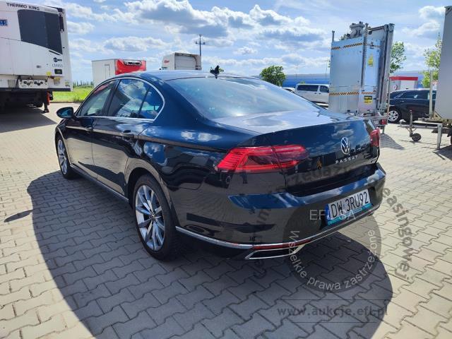 3 - Volkswagen Passat 2.0 TSI 4Mot. Elegance  2022r. DW3RU92 USZKODZONY Magnice