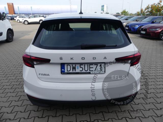 5 - Skoda Fabia 1.0 Ambition 2023r. DW5UE71 Magnice