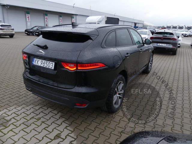 13 - JAGUAR F-PACE 2.0 i4D 180KM 4x4 2018r.