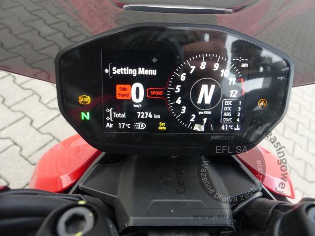 3 - DUCATI STREETFIGHTER V2 2023r.