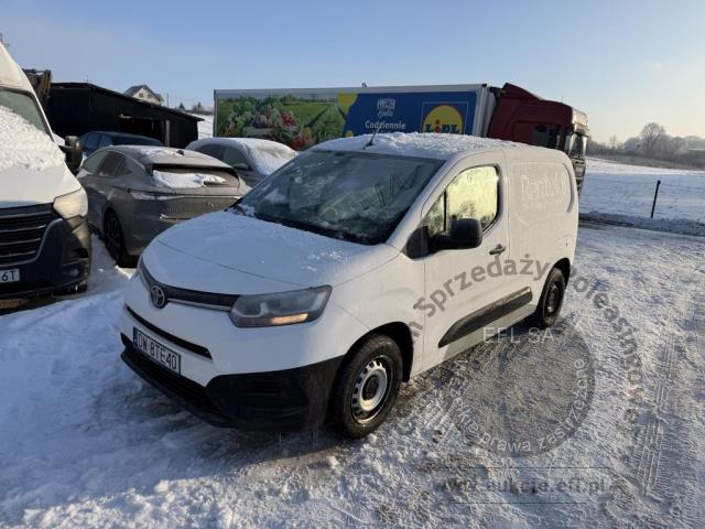 1 - Toyota Proace City 1.5 D-4D Standard  2022r. DW8TE40 Pojazd znajduje się w firmie MDM AUTO sp. z o.o. ul. Zawodników 1, 80-729 Gdańsk