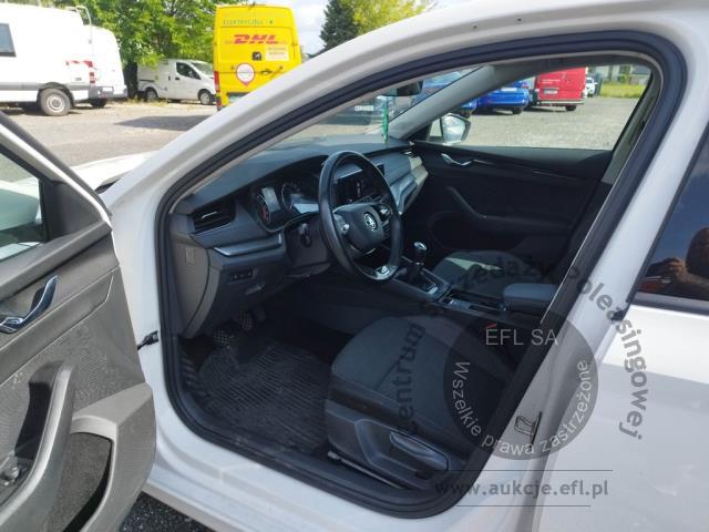 7 - SKODA Octavia 2.0 TDI Ambition 2022r. WND9141A Pojazd znajduje się w firmie ARCTOS GROUP sp. z o.o. Al. Krakowska 7, 02-183 Warszawa