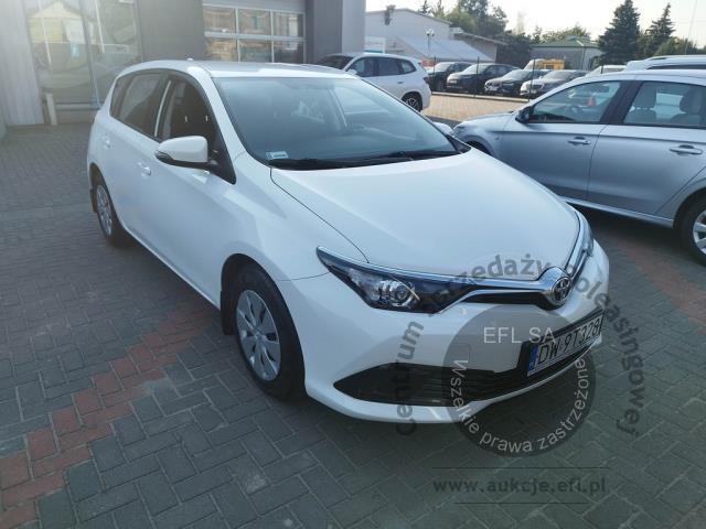 2 - Toyota Auris 1.4 D-4D Active 2018r. DW9T328 UWAGA!! Pojazd znajduje się w lokalizacji: Janki, Al. Krakowska 52, 05-090 Janki