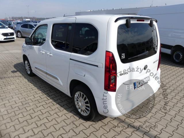 13 - TOYOTA PROACE CITY VERSO 1.5 D-4D  2023r.
