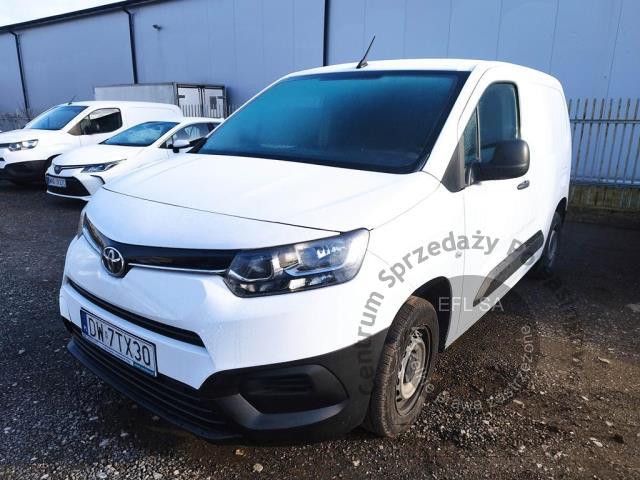 1 - Toyota  Proace City 1.5 D-4D Standard 2,0t  2022r. DW7TX30 Pojazd znajduje się w firmie ARCTOS GROUP sp. z o.o. Al. Krakowska 7, 02-183 Warszawa