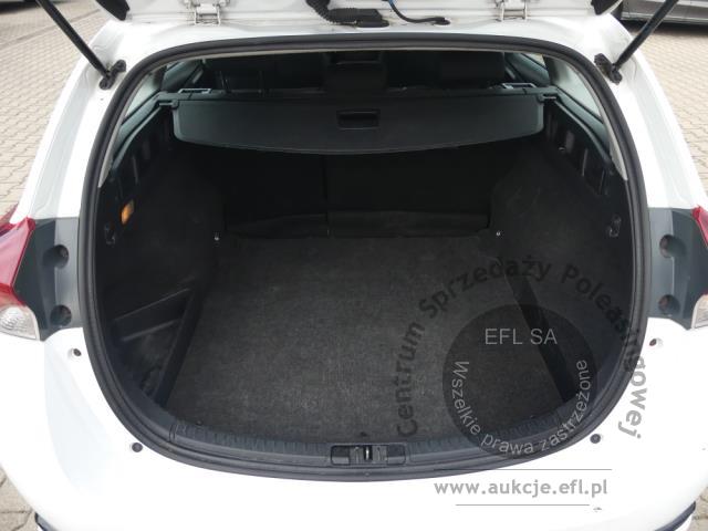 12 - TOYOTA AURIS 1.8 HYBRID LPG AUTOMAT 2016r.