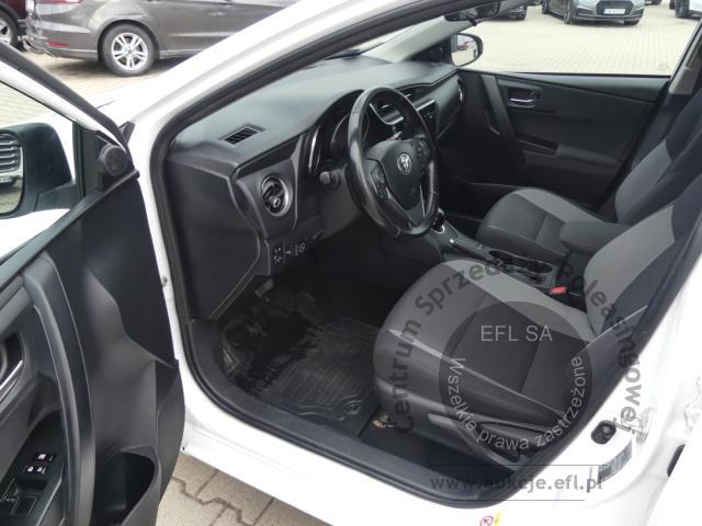8 - TOYOTA AURIS 1.8 HYBRID LPG AUTOMAT 2016r.