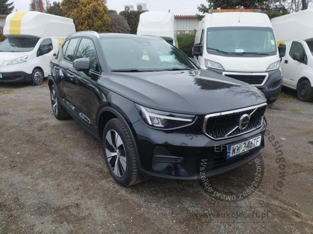 5 - Volvo  XC40  B3 Core aut 2022r. WW346TF Pojazd znajduje się w firmie ARCTOS GROUP sp. z o.o. Al. Krakowska 7, 02-183 Warszawa
