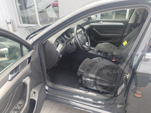 7 - Volkswagen Passat 2.0 TDI Elegance DSG 2021r. WI384LA UWAGA!! Pojazd znajduje się w lokalizacji: Janki, Al. Krakowska 52, 05-090 Janki