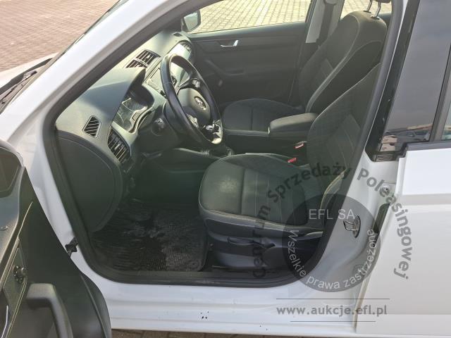 6 - Skoda  Fabia 1.0 TSI Classic Ambitio 2021r. DW4RE30 Magnice