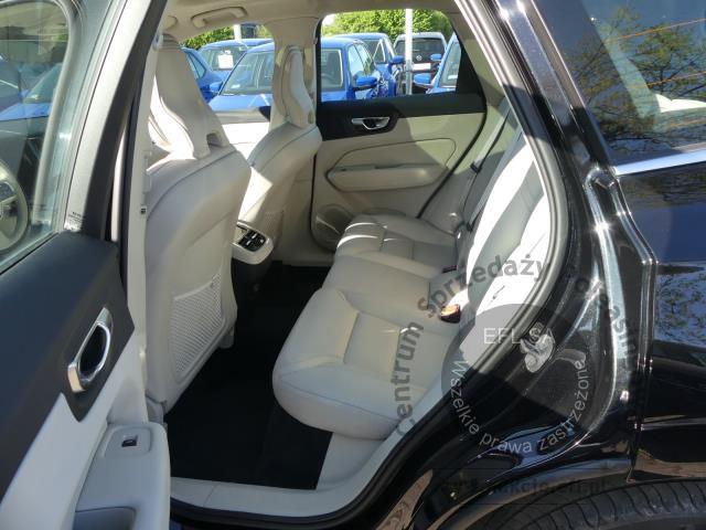 8 - VOLVO XC60 B5 B AWD Ultimate Bright  2022r. WND4019C UWAGA!! Pojazd znajduje się w firmie AUTO MOTO CENTRUM sp. z o.o. ul. Ostrowska 328 (przy Trasie Katowickiej) 61-312 Poznań