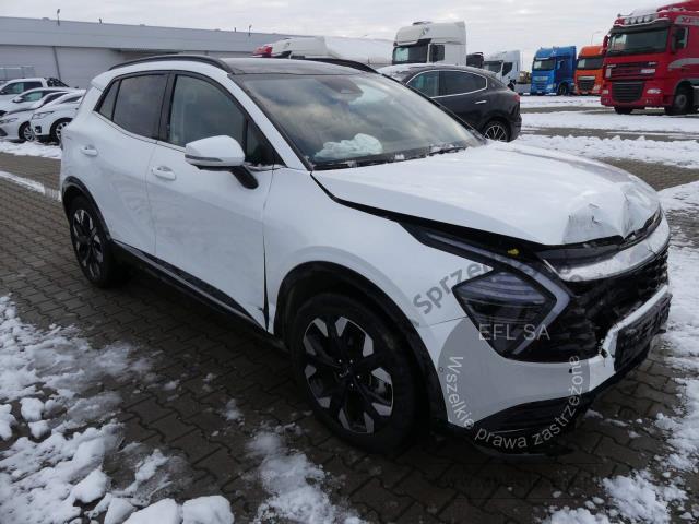 3 - KIA SPORTAGE 1.6 T-GDI PHEV AWD 2023r.