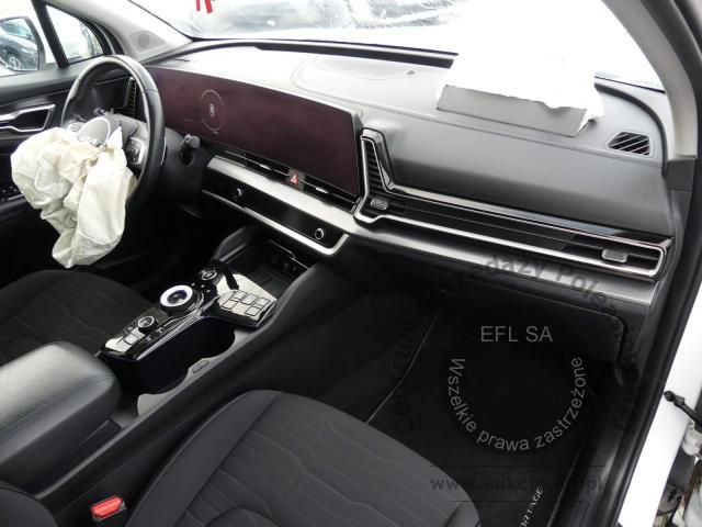 8 - KIA SPORTAGE 1.6 T-GDI PHEV AWD 2023r.