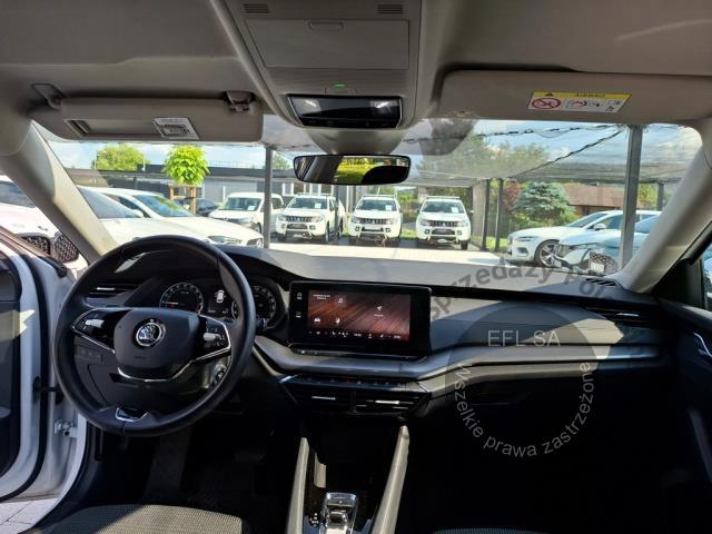 13 - SKODA Octavia 2.0 TDI Ambition DSG 2023r. SK548XP Pojazd znajduje się w firmie AACAR sp. z o.o. Kasztanowa 5, 32-400 Jawornik