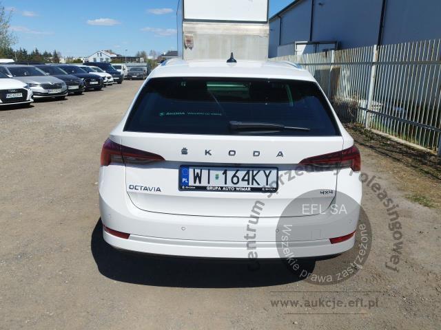4 - Skoda Octavia 2.0 TDI 4x4 Style DSG 2021r. WI164KY Pojazd znajduje się w firmie ARCTOS GROUP sp. z o.o. Al. Krakowska 7, 02-183 Warszawa