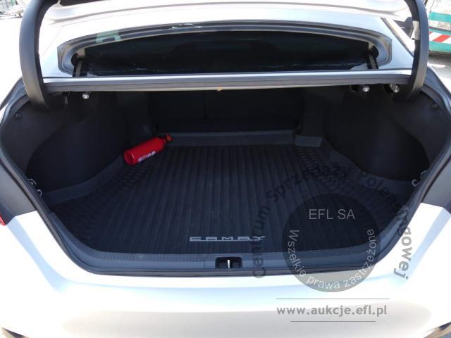 11 - TOYOTA CAMRY 2.5 VVT-I+H E-CVT  2019r.