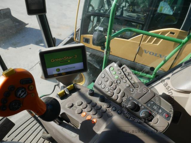 11 - EFL Finance Kombajn zbożowy John Deere  W550 2013r z hederem.