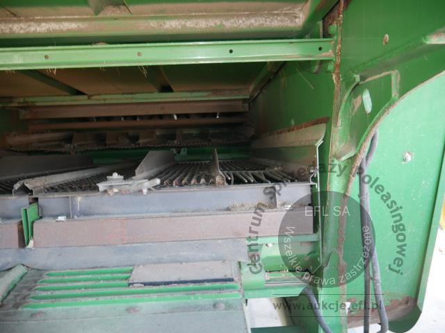 15 - EFL Finance Kombajn zbożowy John Deere  W550 2013r z hederem.