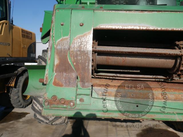 24 - EFL Finance Kombajn zbożowy John Deere  W550 2013r z hederem.
