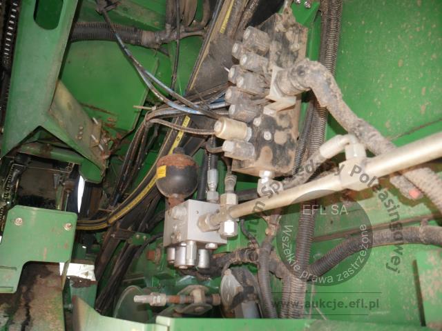 30 - EFL Finance Kombajn zbożowy John Deere  W550 2013r z hederem.