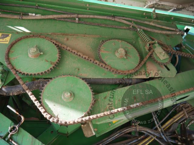 32 - EFL Finance Kombajn zbożowy John Deere  W550 2013r z hederem.