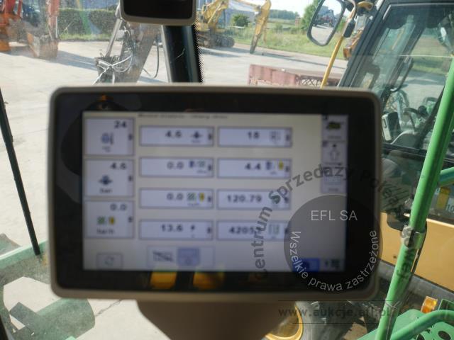 10 - EFL Finance Kombajn zbożowy John Deere  W550 2013r z hederem.