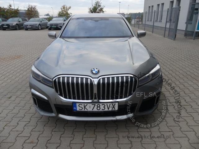 2 - BMW 750I XDRIVE 2021r.