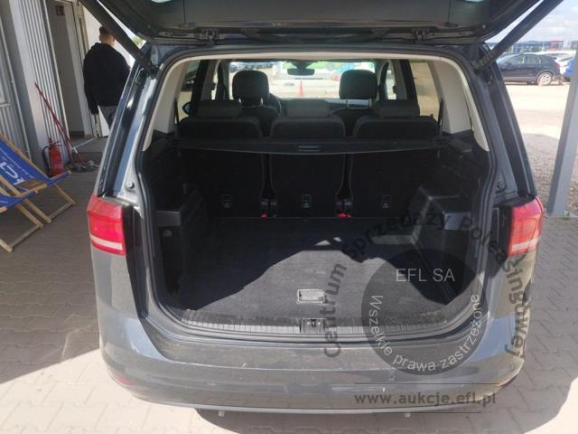 8 - Volkswagen Touran 1.5 TSI EVO Comfortline 2023r. WZ202GJ Pojazd znajduje się w firmie ARCTOS GROUP sp. z o.o. Al. Krakowska 7, 02-183 Warszawa