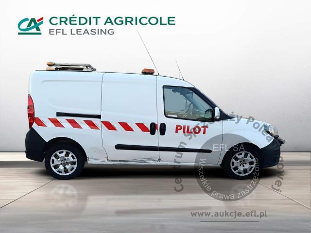 4 - FIAT DOBLO CARGO 1.6 105KM 2020r.