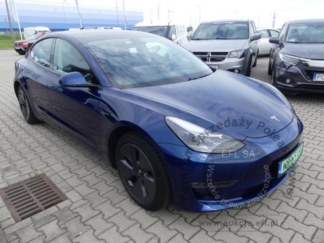 3 - TESLA 3 DUAL MOTOR LONG RANGE 2021r.