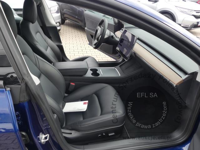 6 - TESLA 3 DUAL MOTOR LONG RANGE 2021r.