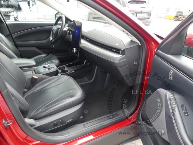 8 - FORD MUSTANG MACH-E RWD 98 kWh 2021r.