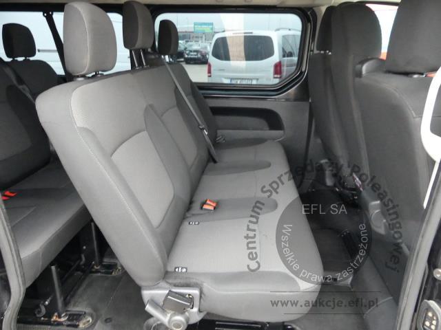 12 - RENAULT TRAFIC BLUE DCI 150 EDC 2024r.